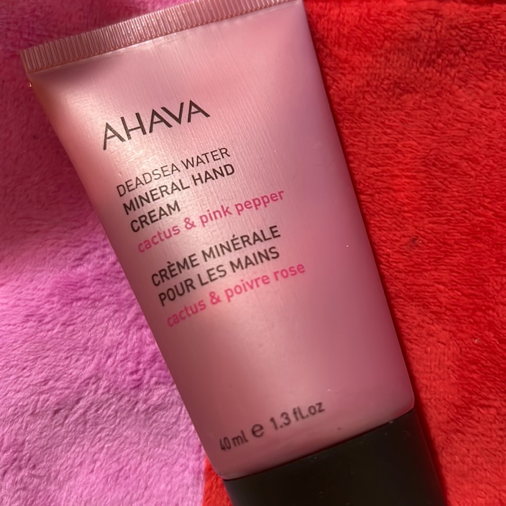 Ahava DeadSea water mineral hand cream  cactus & pink pepper